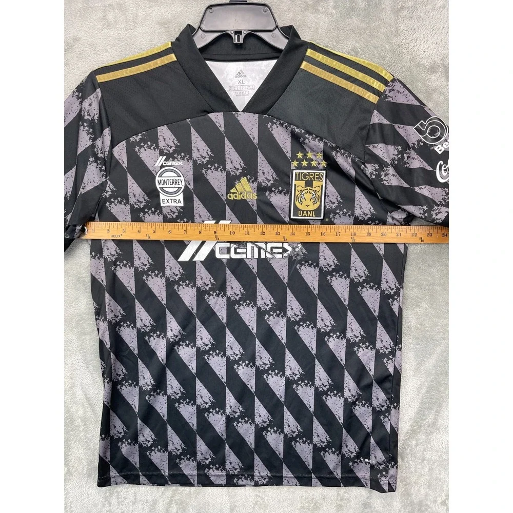 Adidas Men's Tigres 2019-2020 Jersey Size XL Black Geometric‎ #10 Gignac